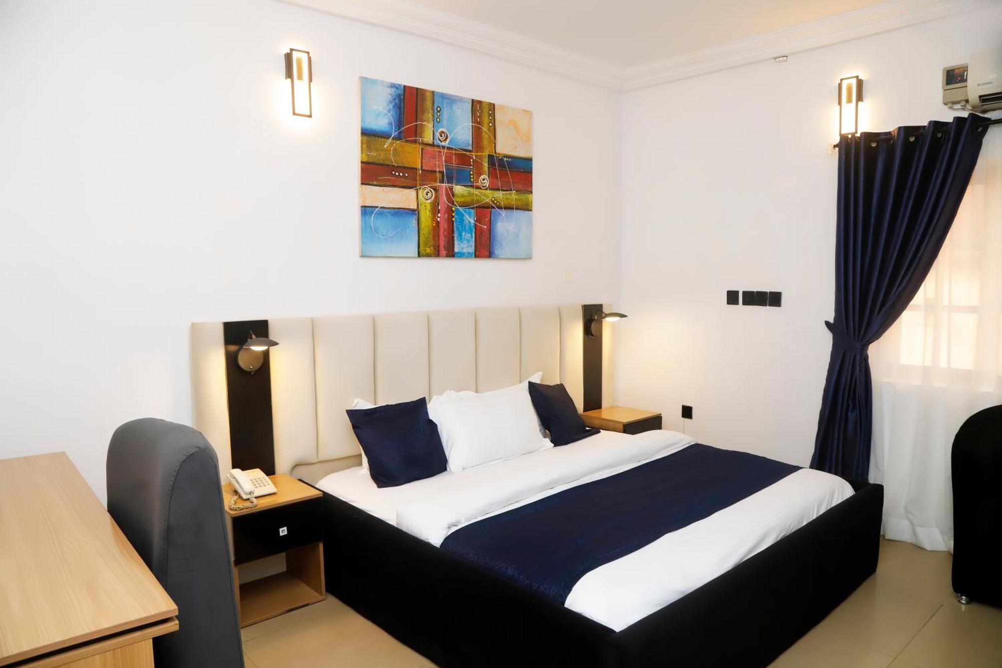 Western Dreams Hotel Abuja Eksteriør billede