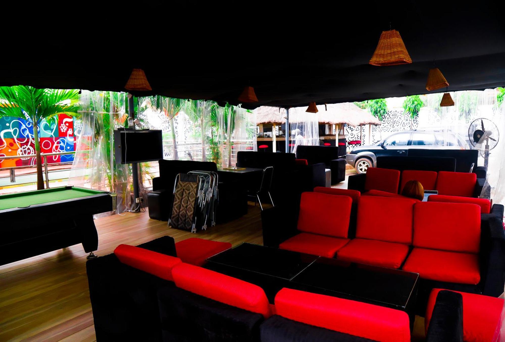 Western Dreams Hotel Abuja Eksteriør billede