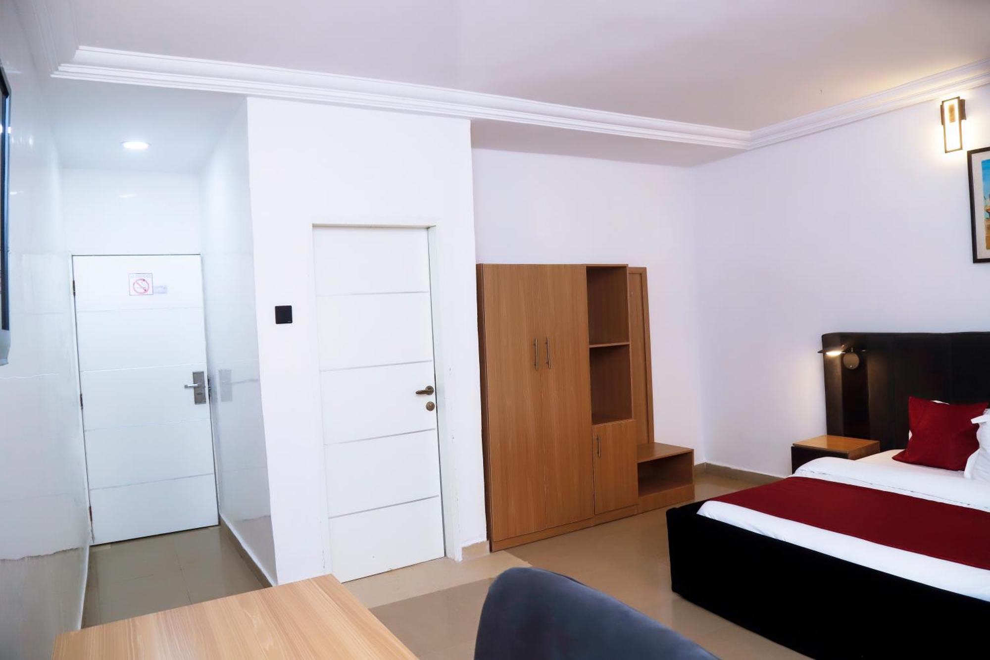 Western Dreams Hotel Abuja Eksteriør billede