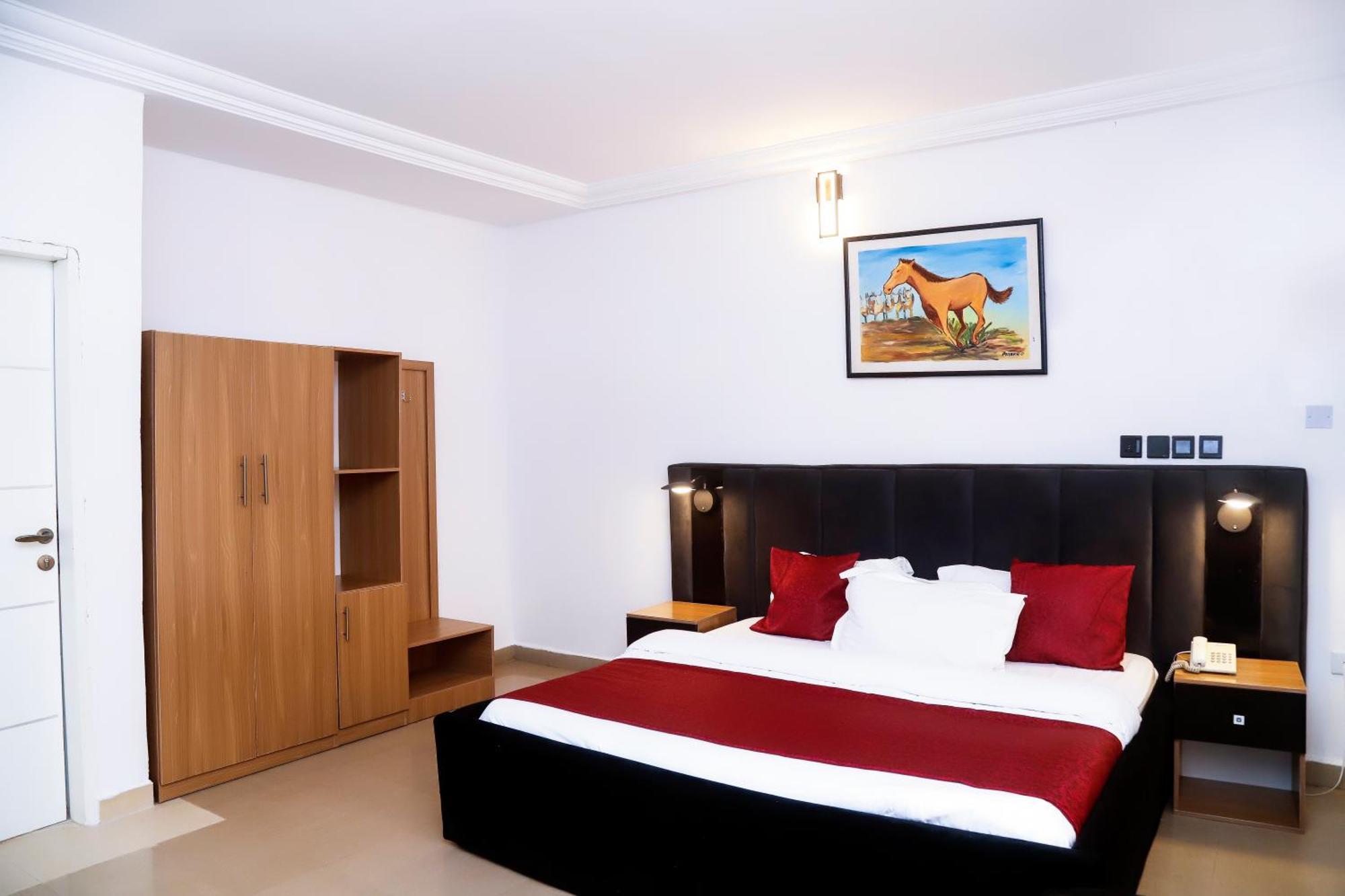 Western Dreams Hotel Abuja Eksteriør billede