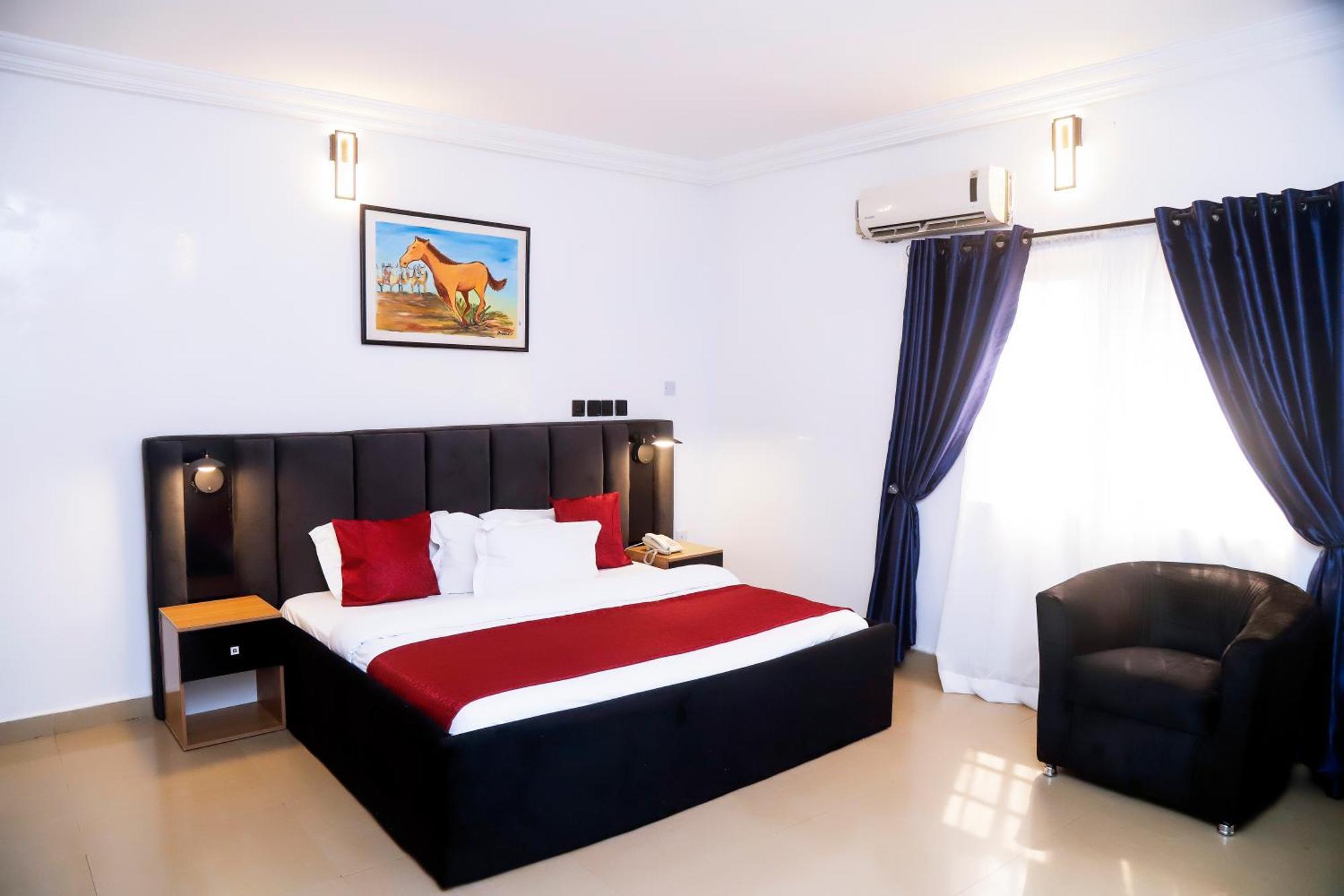 Western Dreams Hotel Abuja Eksteriør billede