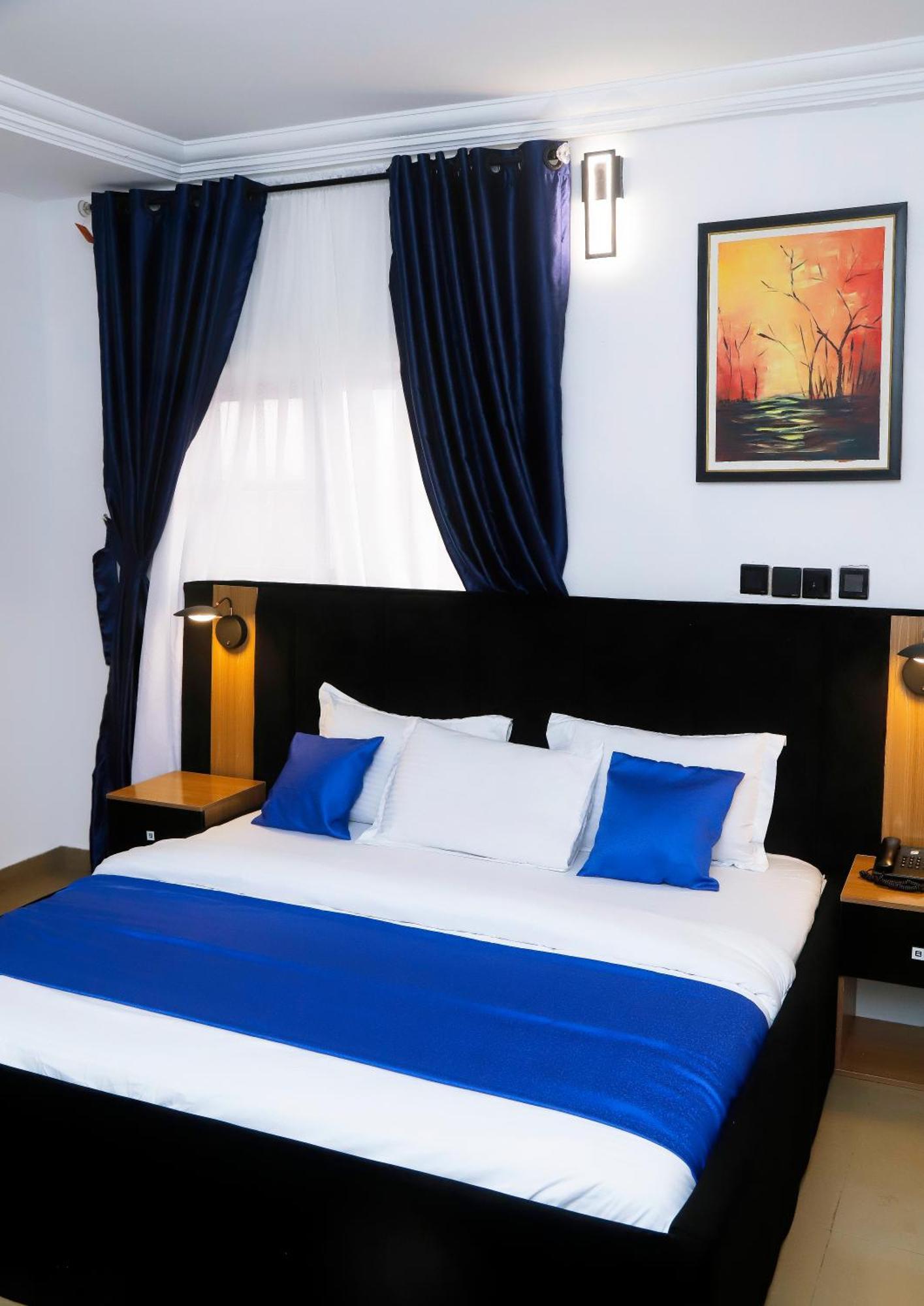 Western Dreams Hotel Abuja Eksteriør billede