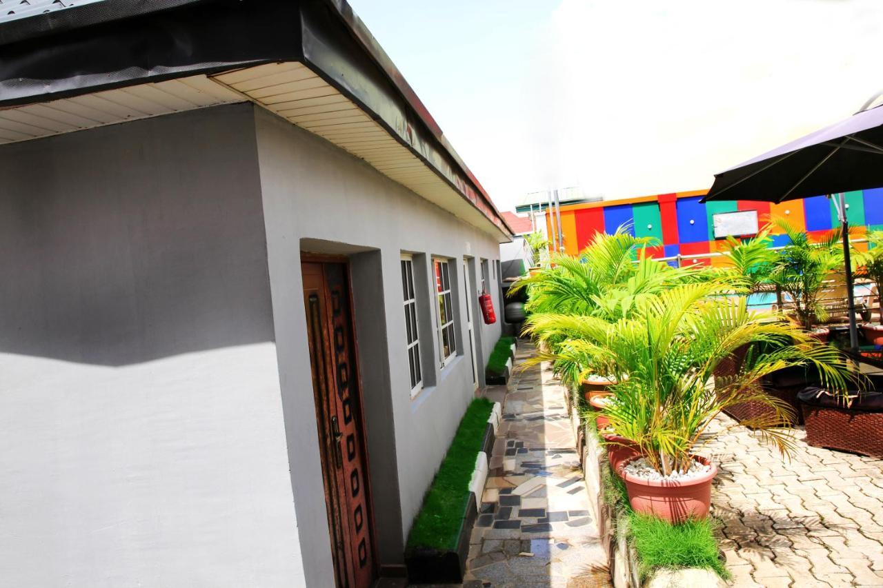 Western Dreams Hotel Abuja Eksteriør billede
